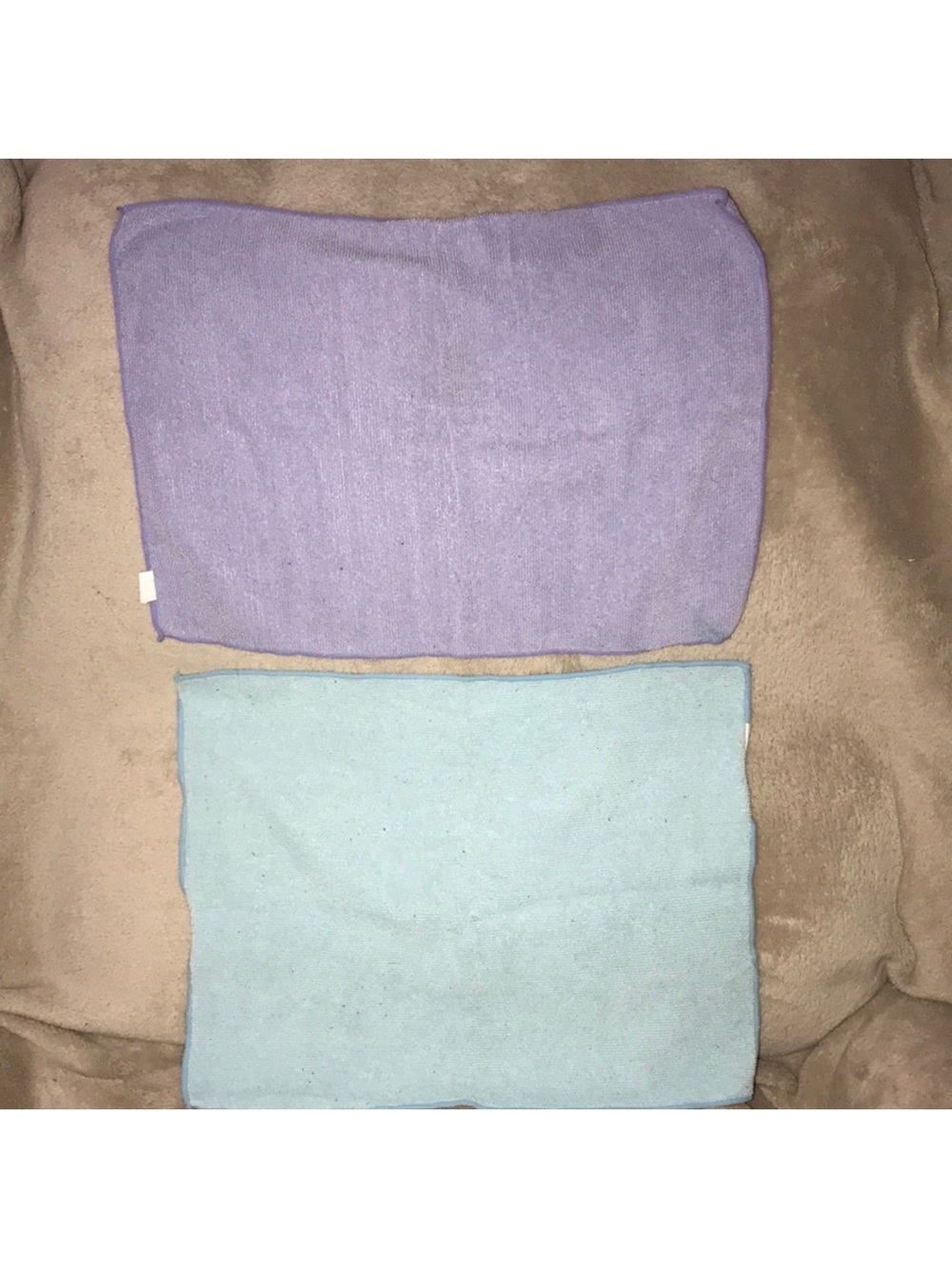 Set of two microfiber hand towels Lavender and Light Blue